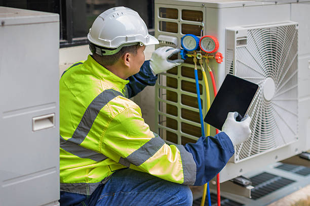 Professional Hvac Maintenance technician working in Somers, WI